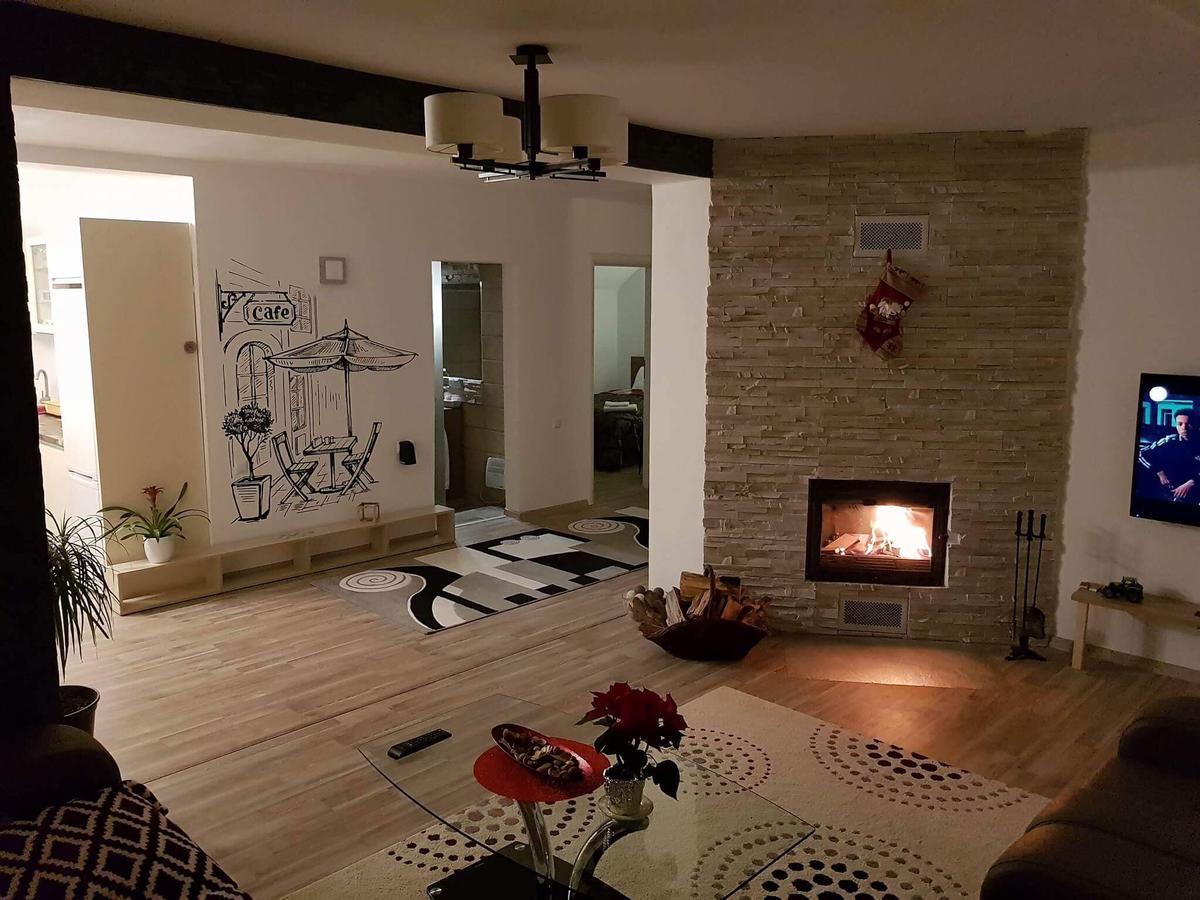 Cristina House Apartment Brasov Luaran gambar